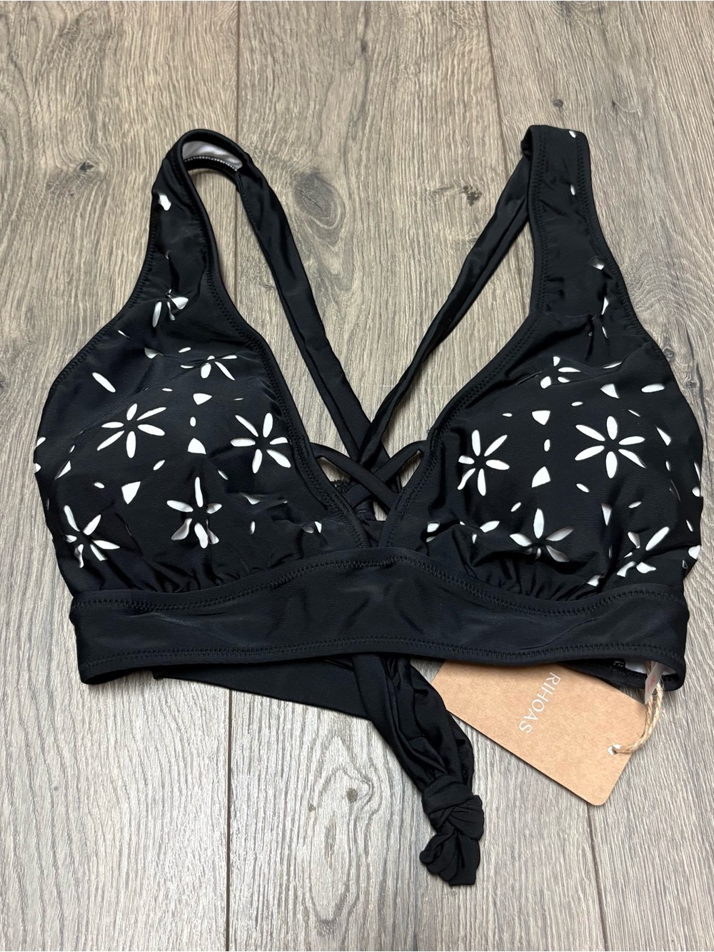 Black & white floral bikini top large